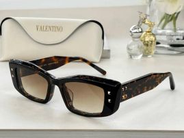 Picture of Valentino Sunglasses _SKUfw53698790fw